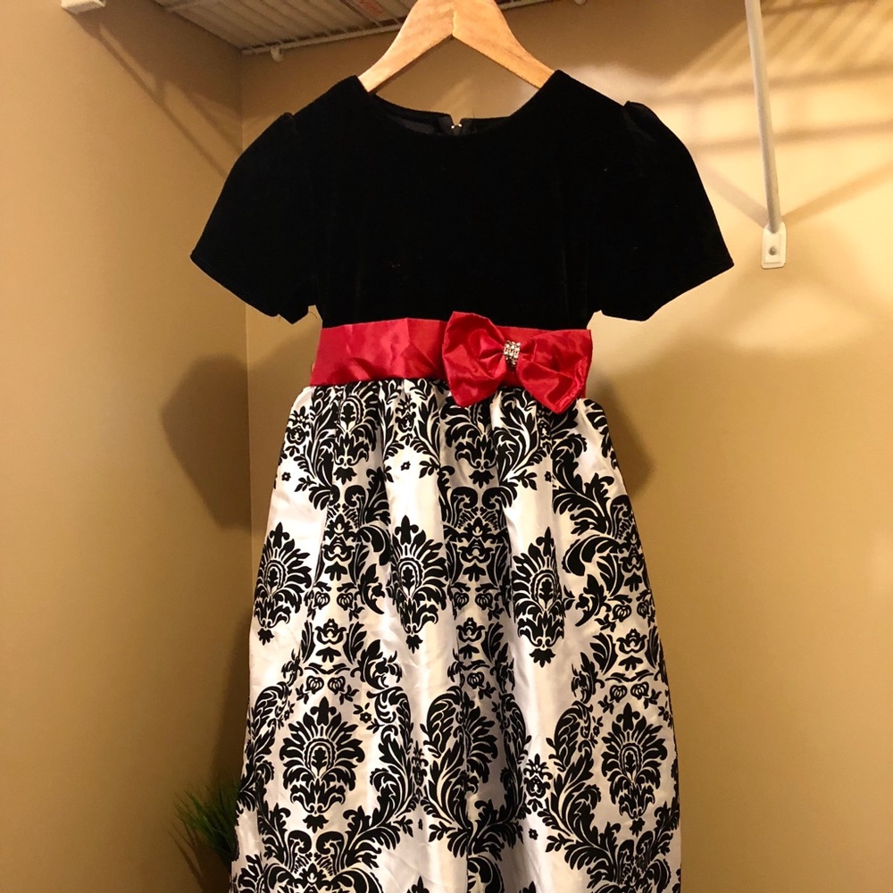 Girl dress